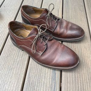 Johnston & Murphy Men’s size 13 Copeland plain toe Oxford
